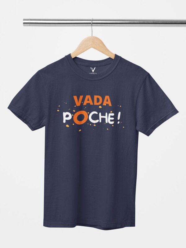 Vada Poche Unisex T-Shirt - Image 3